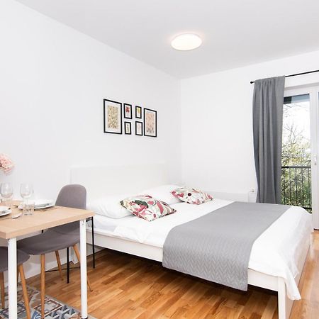Forgotten Garden Apartments Порторож Екстер'єр фото
