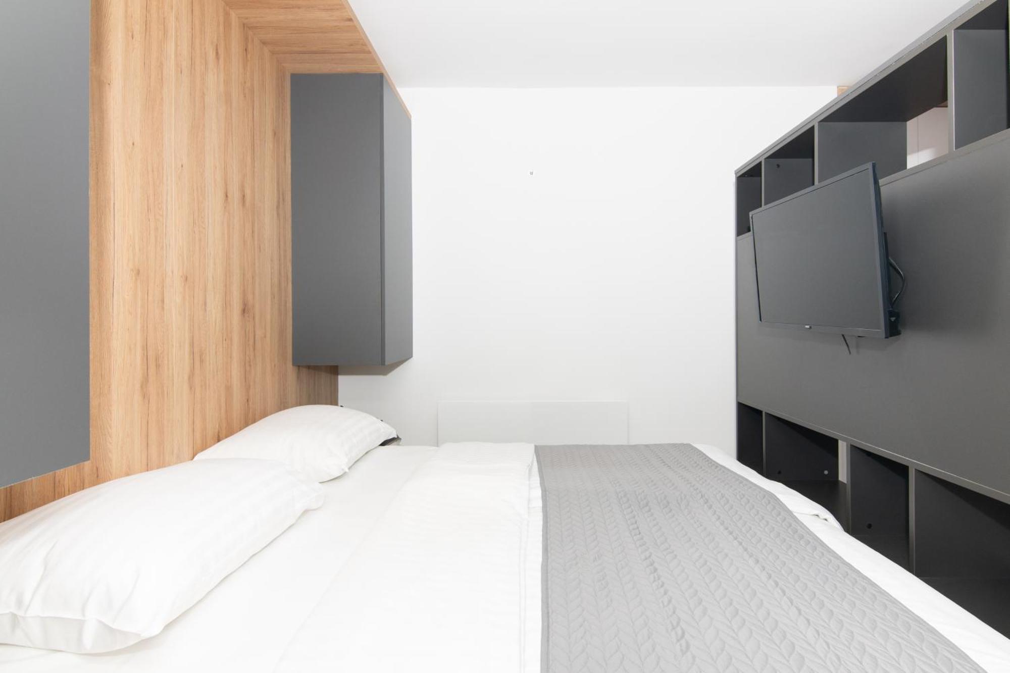 Forgotten Garden Apartments Порторож Екстер'єр фото