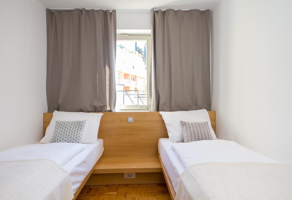 Forgotten Garden Apartments Порторож Екстер'єр фото